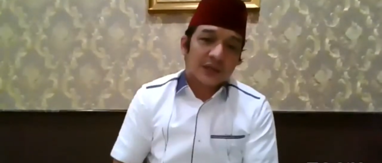 Pemimpin muda energik dalam webinar nasional administrasi publik unisa