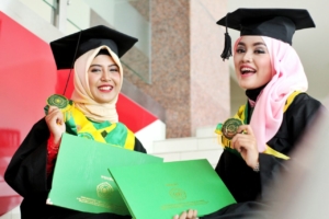 wisuda agustus17