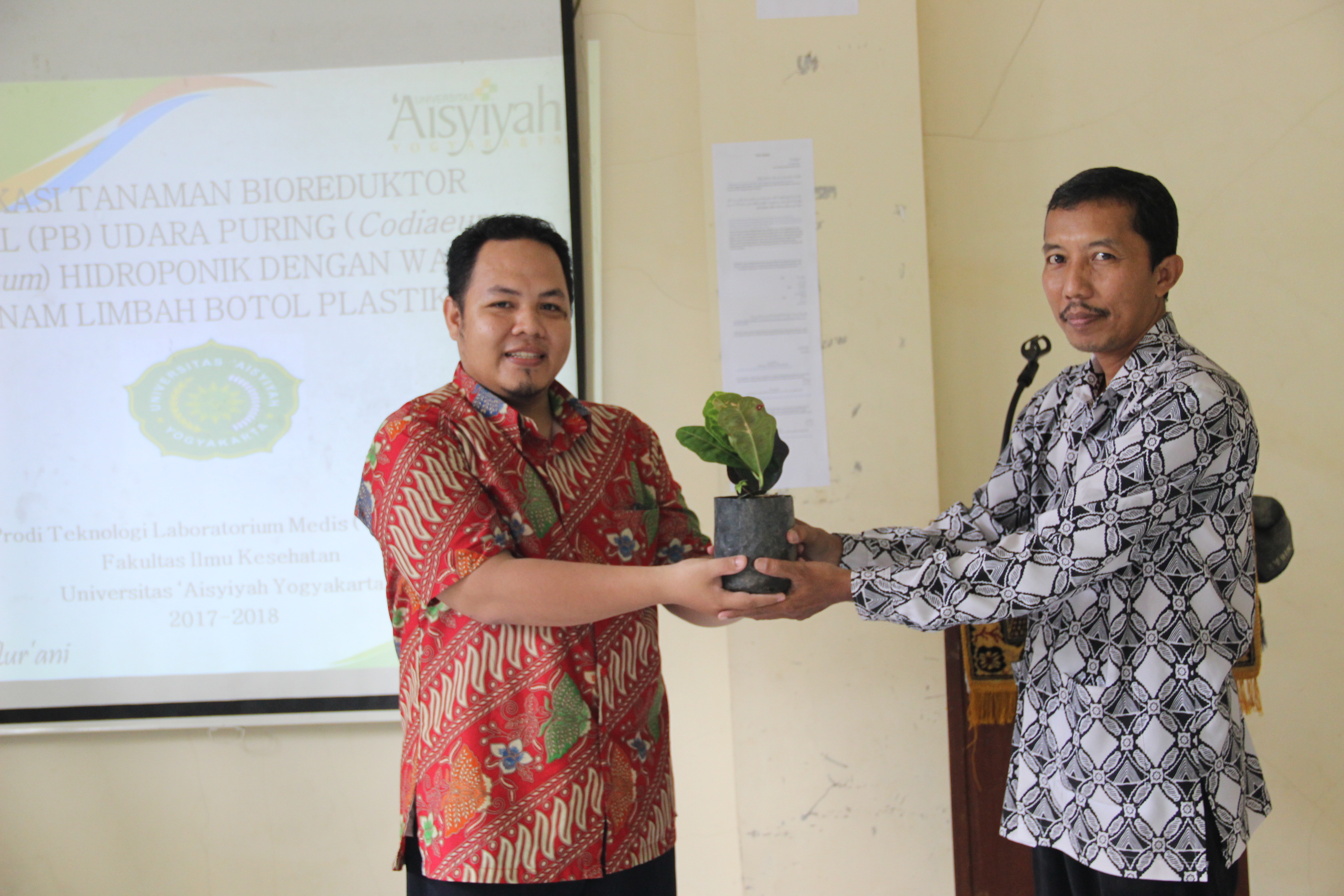 Mahasiswa TLM UNISA Yogyakarta Peduli Lingkungan
