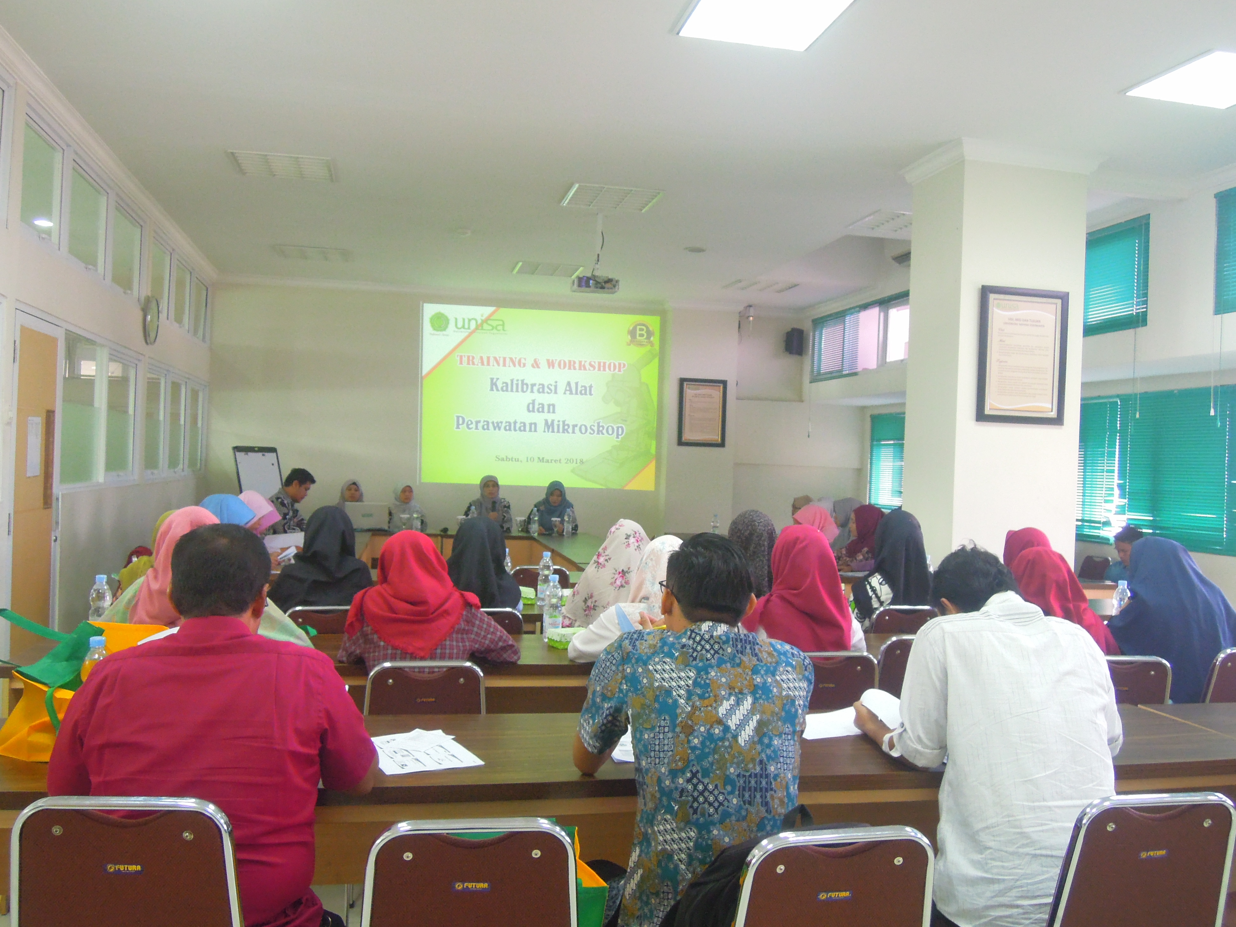 Pelatihan lab di unisa