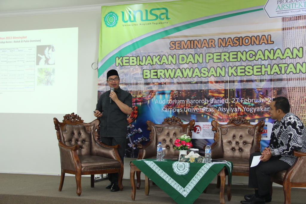 Bupati Kulon Progo Seminar di UNISA