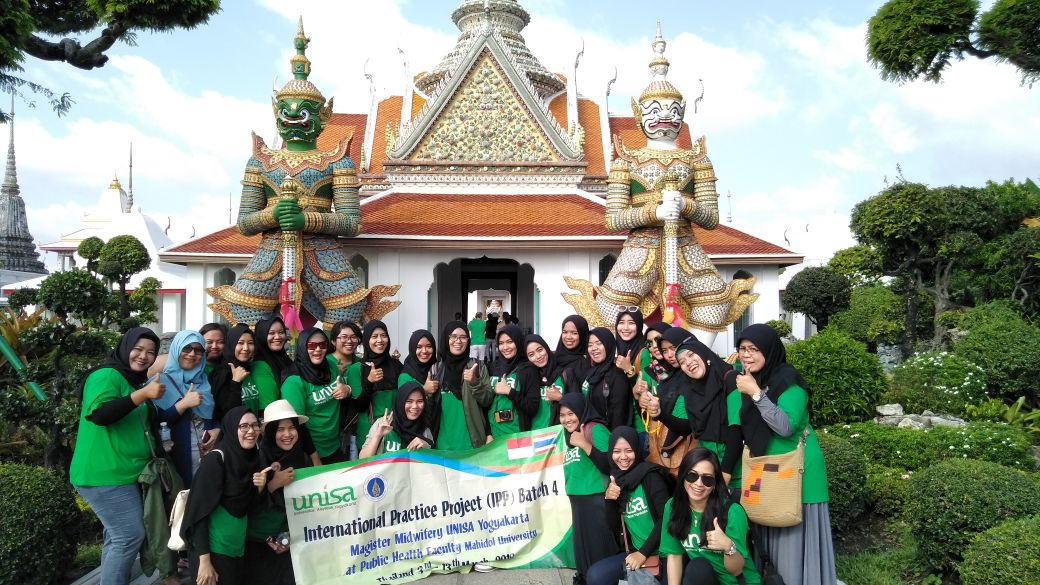 Mahasiswa S2 berkunjung ke Thailand