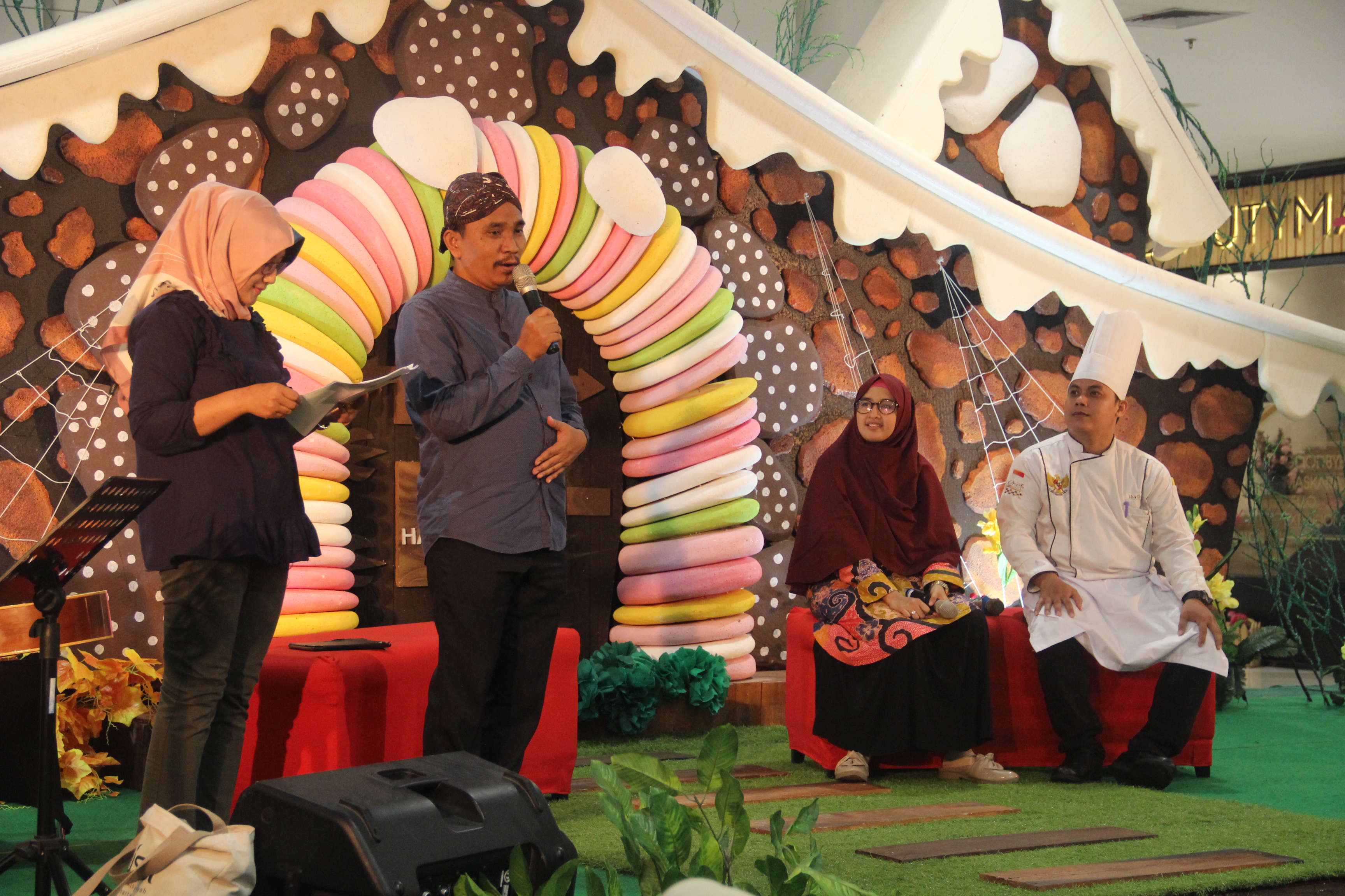 Unisa yogya adakan talkshow hkn