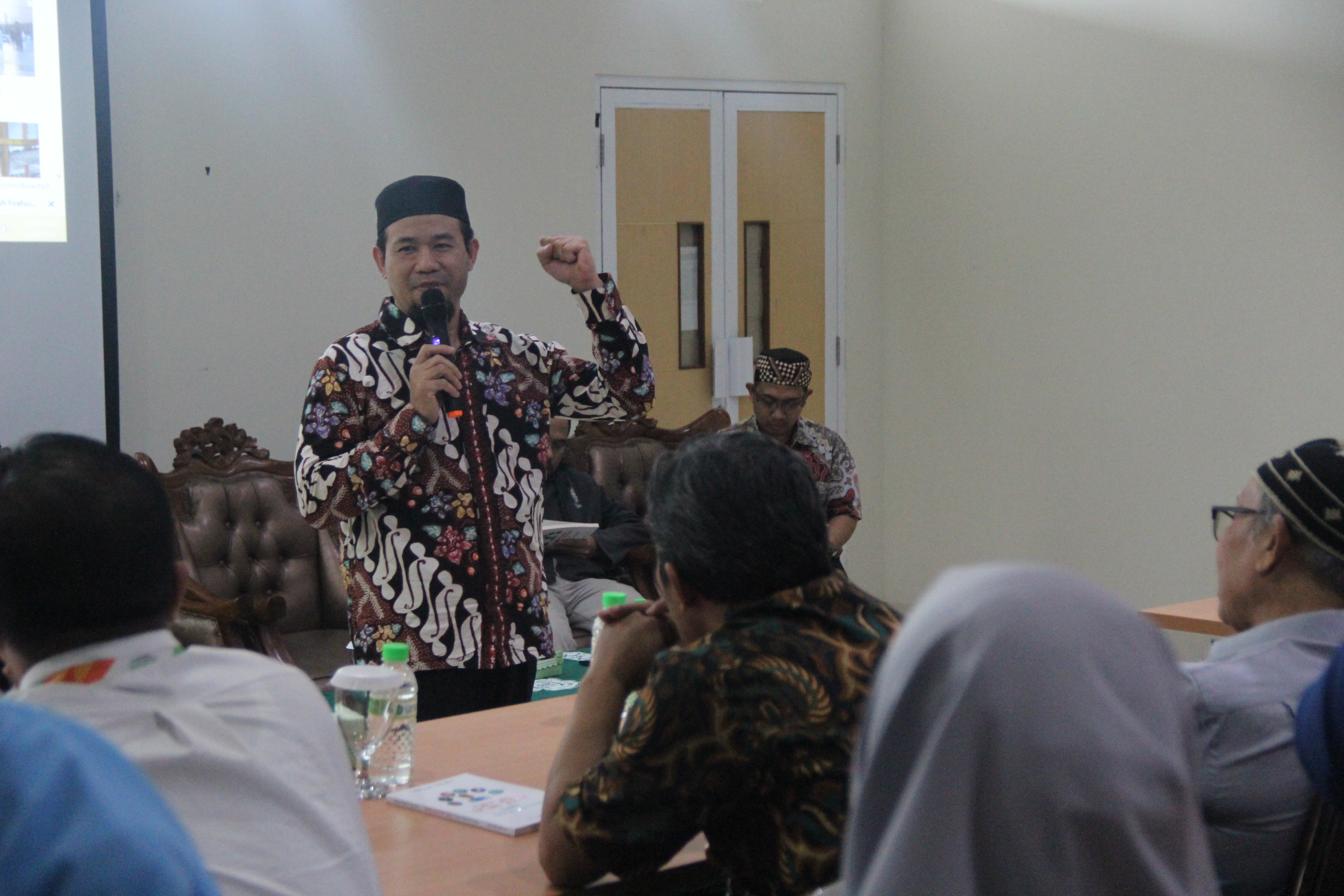 Unisa yogyakarta gelar bedah buku "kompilasi fatwa tarjih, seputar kesehatan dan medis"