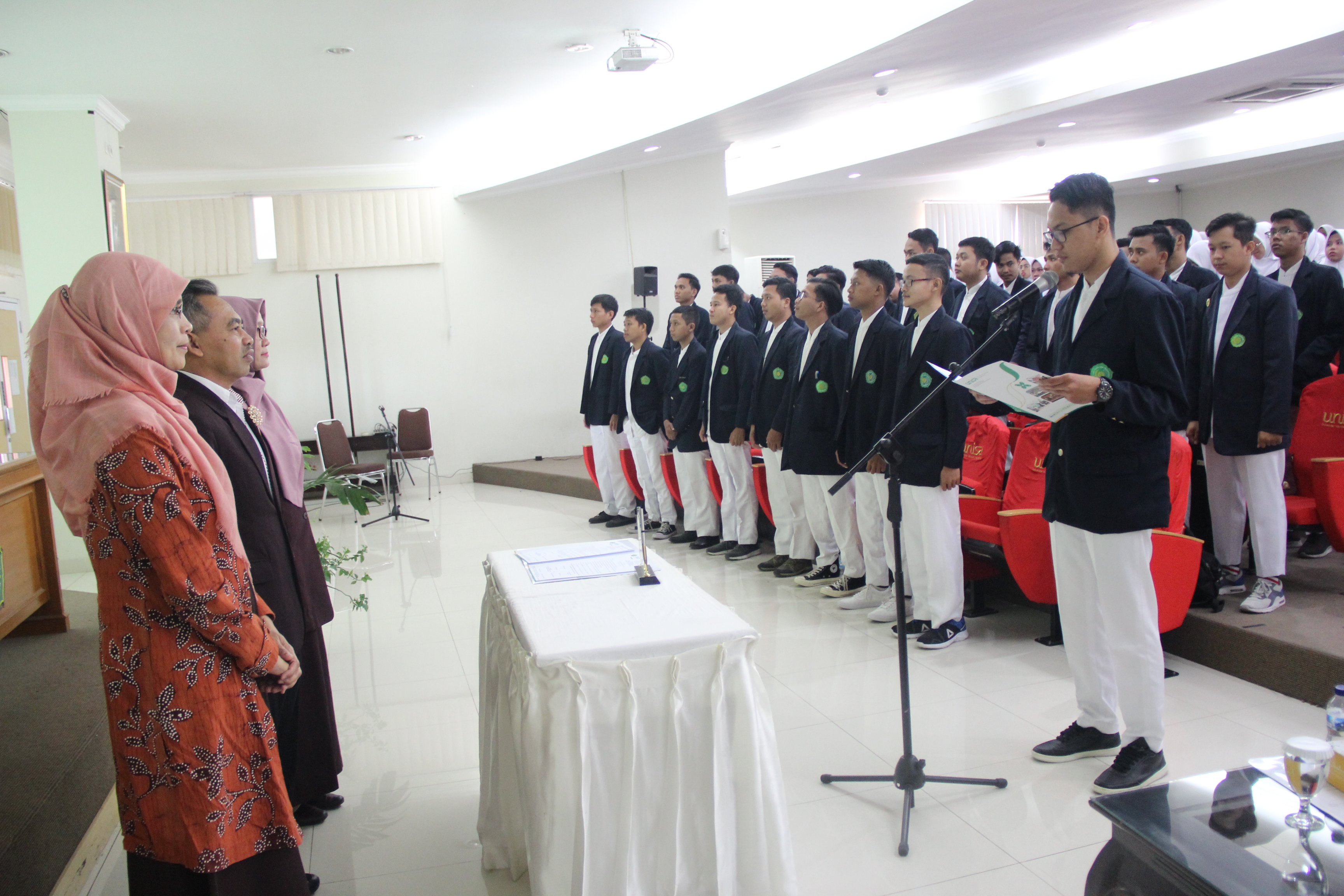 213 mahasiswa prodi keperawatan unisa ikuti sumpah janji pra klinik