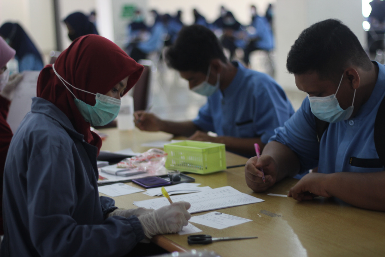 Tatap perkuliahan offline, unisa yogyakarta adakan pemeriksaan screening menggunakan genose bagi mahasiswa