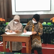 Penandatanganan kesepakatan kerjasama feishum unisa yogya dan dp3ap2kb kabupaten sleman