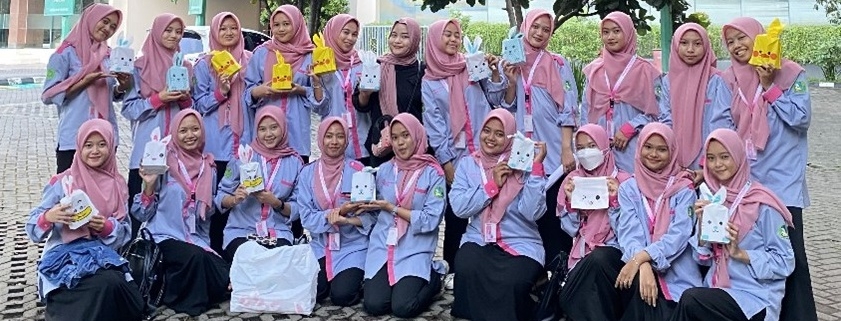 Berbagi takjil