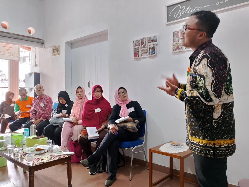sosialisasi stroke pada lansia