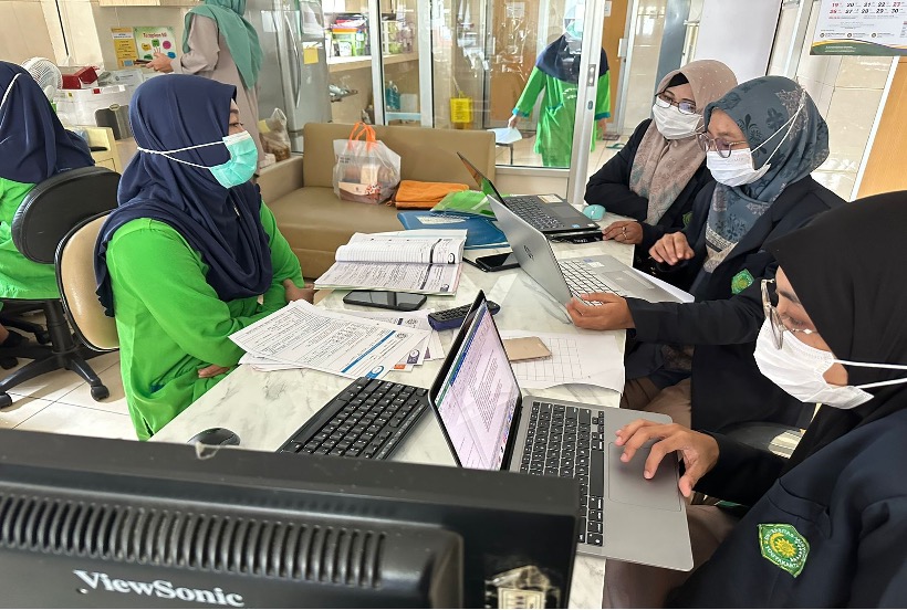 pengembangan emr