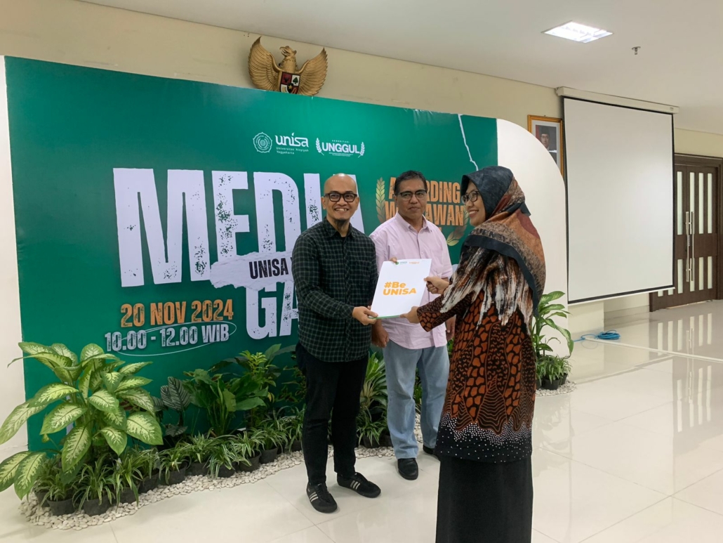Media Gathering 
