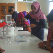 Pelatihan lab di unisa