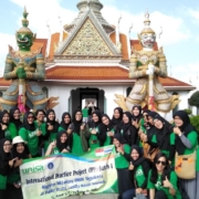 Mahasiswa S2 berkunjung ke Thailand