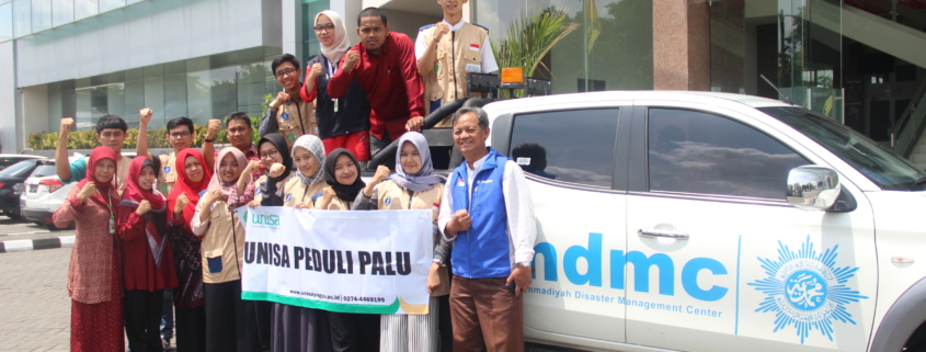 Pekepasan 12 mahasiswa unisa yogya ke palu