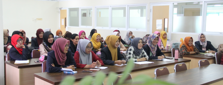 32 mahasiswa s2 kebidanan unisa mengikuti ipp ke thailand