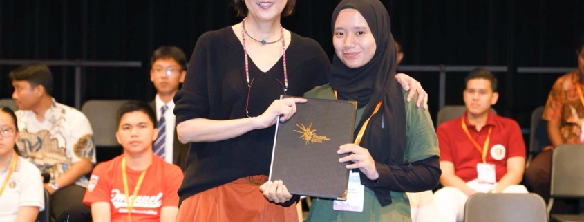 Paduan suara unisa yogyakarta juara di singapura