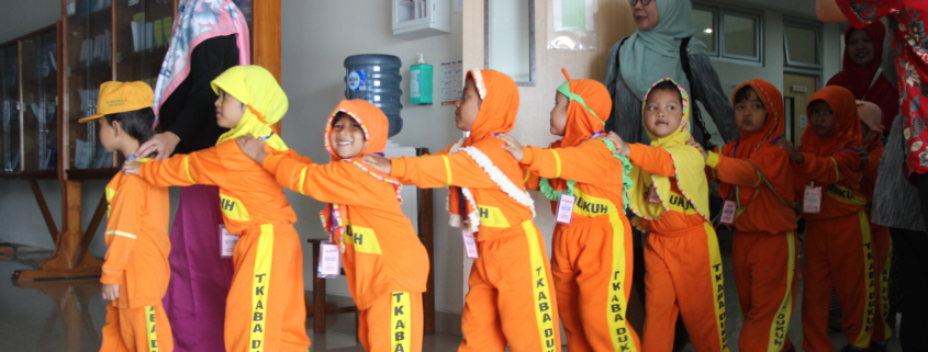 Unisa yogya mendapat kunjungan dari tk aba dukuh