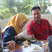 Bakti unisa untuk guru pemeriksaan kesehatan gratis untuk guru