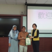 Dekan fikes unisa menjadi guest lecture di yuanpei university