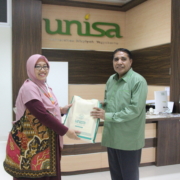 Unisa yogya menerima kunjungan universitas dili