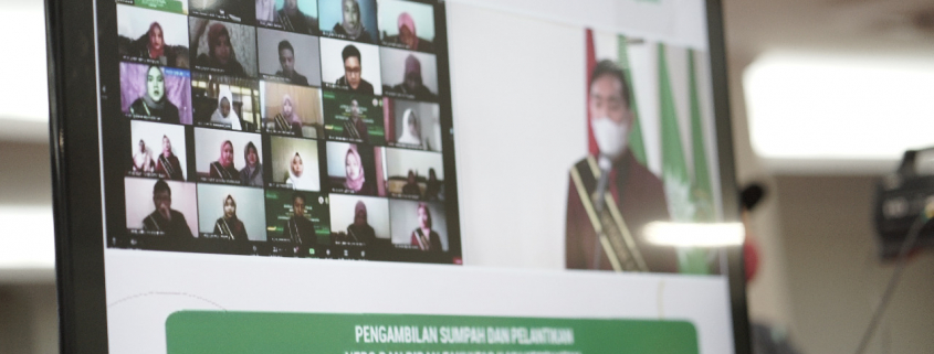 Fikes unisa menutup tahun 2020 dengan melaksanakan sumpah dan pelantikan