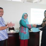 Penyerahan sk prodi baru unisa