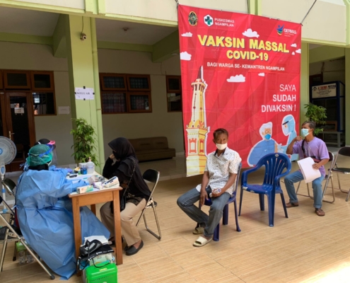 UNISA Yogyakarta Dukung Vaksinasi Kemantren Ngampilan