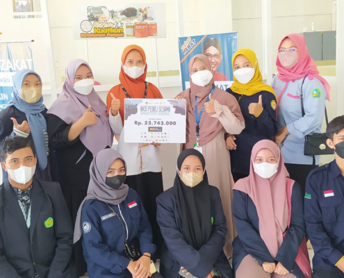 GERAKAN UNISA PEDULI, MENGGALANG DANA UNTUK KORBAN SEMERU