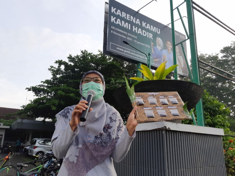 UNISA YOGYA TERAPKAN GO GREEN DAN BUDAYA HIDUP SEHAT