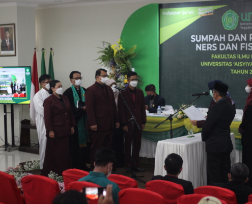 Rektor Unisa Yogyakarta Berikan Pesan Penting Kepada 38 Mahasiswa Profesi
