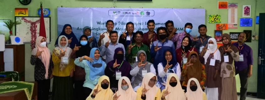 Fakultas sains dan teknologi unisa yogyakarta terapkan program alimm di smp muhammadiyah 10 yogyakarta