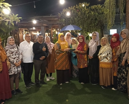 Unisa Yogya ke Bali