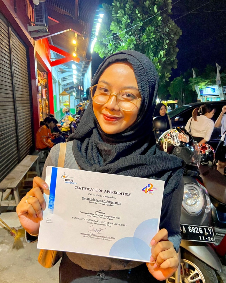 Mahasiswa UNISA Yogyakarta, Devita Maheswari Raih Juara 3 Communication in Action Competition 2023