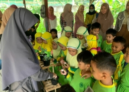Edukasi anak anak TK ABA