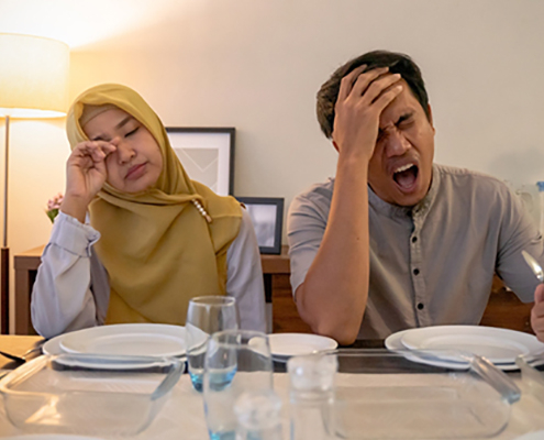 Muslim,Couple,Having,Break,Fast,Or,Sahur,In,The,Morning
