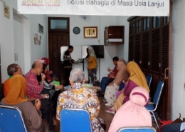 Sosialisasi stroke pada lansia