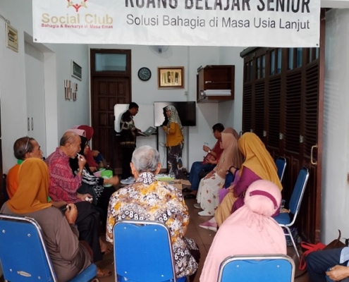 Sosialisasi stroke pada lansia