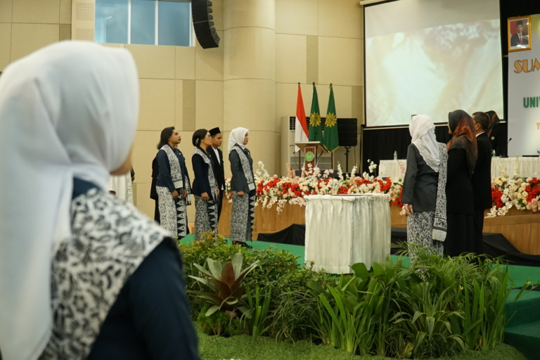 Sumpah Profesi Bidan UNISA Yogyakarta: 122 Bidan Siap Berkarya