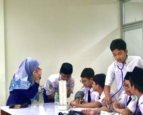 Kunjungan edukatif