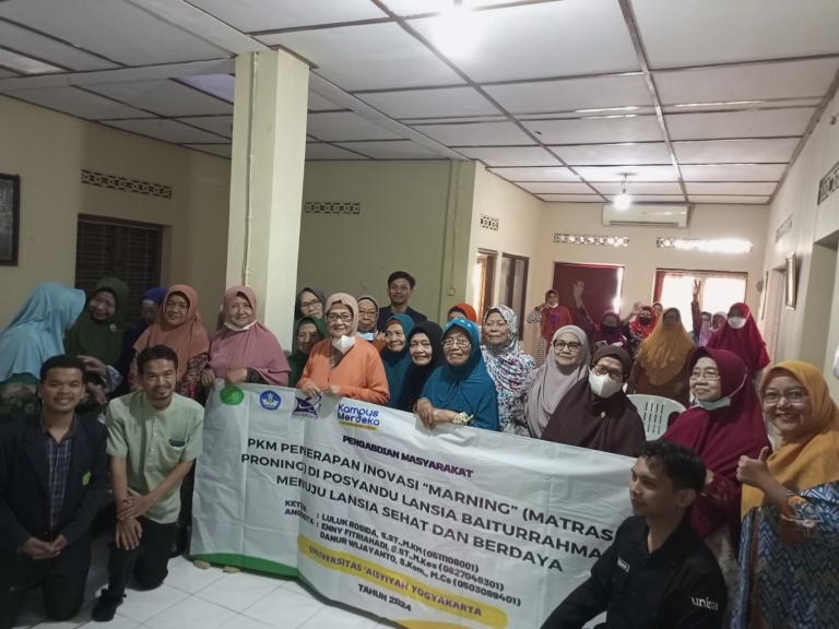 Inovasi Matras “Marning”: Lansia Yogyakarta Lebih Sehat