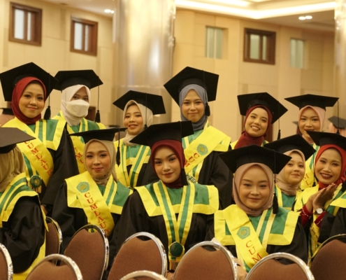 Wisudawan 1
