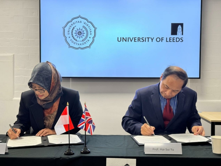 UNISA Yogyakarta Jalin Kerja Sama Strategis dengan University of Leeds