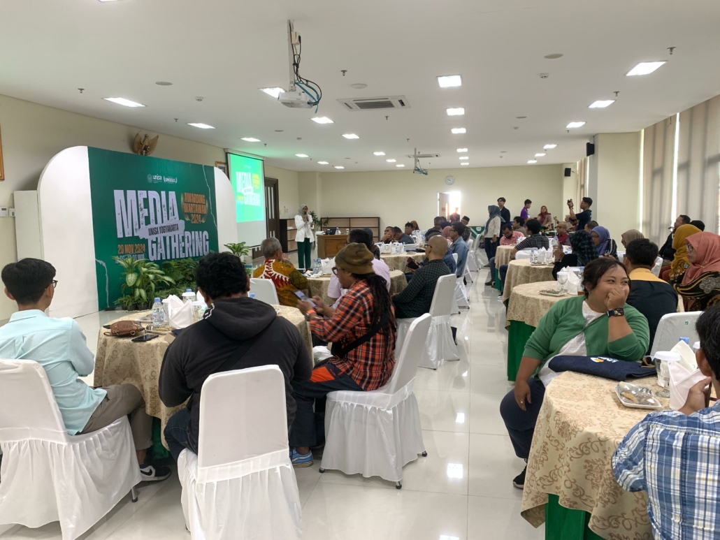 Media Gathering 