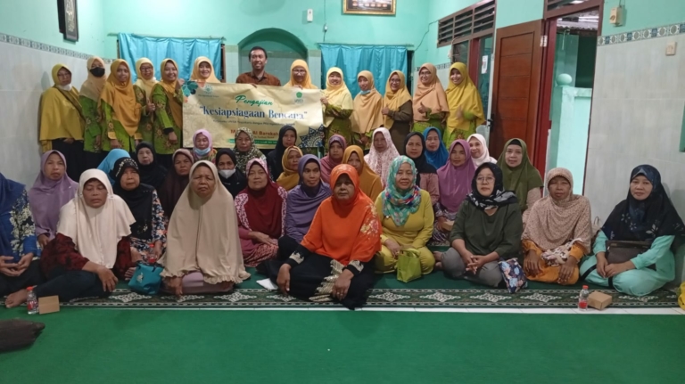 PKM UNISA Yogyakarta Gandeng PRA Ngestiharjo Tengah Gelar Pengajian Kesiapsiagaan Bencana