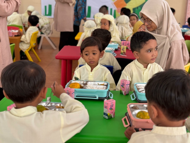 UNISA Yogyakarta Pimpin Uji Coba Makan Bergizi Gratis, Tingkatkan Kualitas Generasi Muda