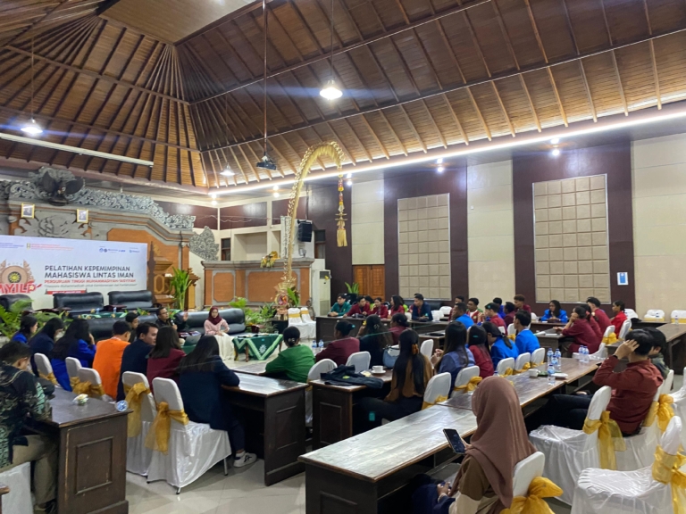 Mahasiswa Unisa Yogyakarta Ambil Bagian di Forum Lintas Agama: Perkuat Inklusivitas