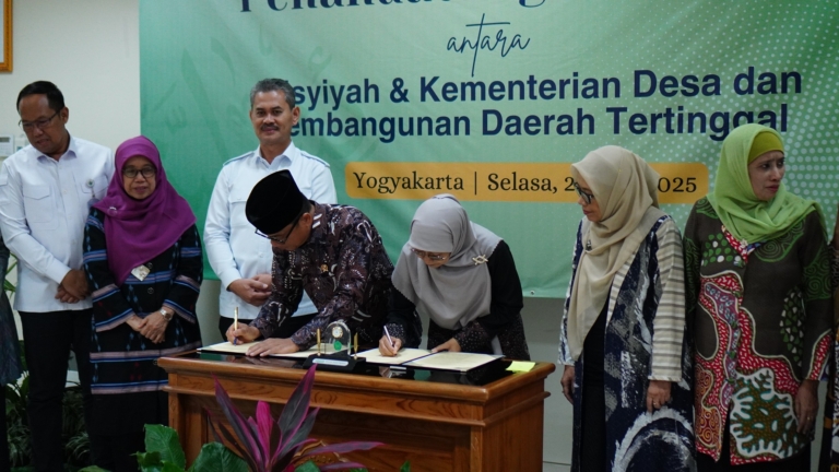 Majukan Desa Tertinggal, Kemendes PDT Gandeng PP Aisyiyah