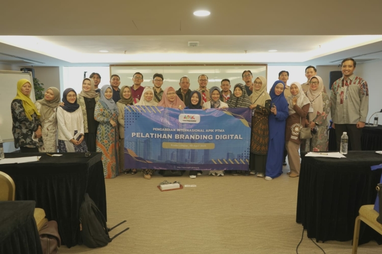 Dua Dosen Ilmu Komunikasi UNISA Yogyakarta Ambil Bagian Pengabdian Masyarakat di Malaysia