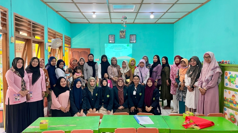 Edukasi Parenting Pemberdayaan Keluarga di PCA Kraton