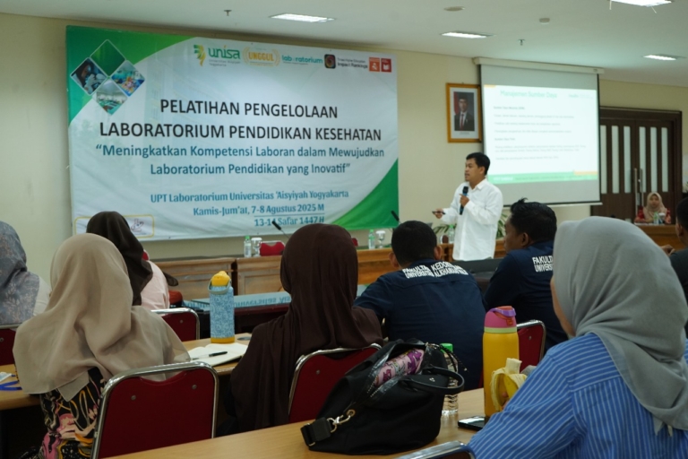 Tingkatkan Kompetensi, UPT Laboratorium UNISA Yogyakarta Gelar Pelatihan untuk Laboran